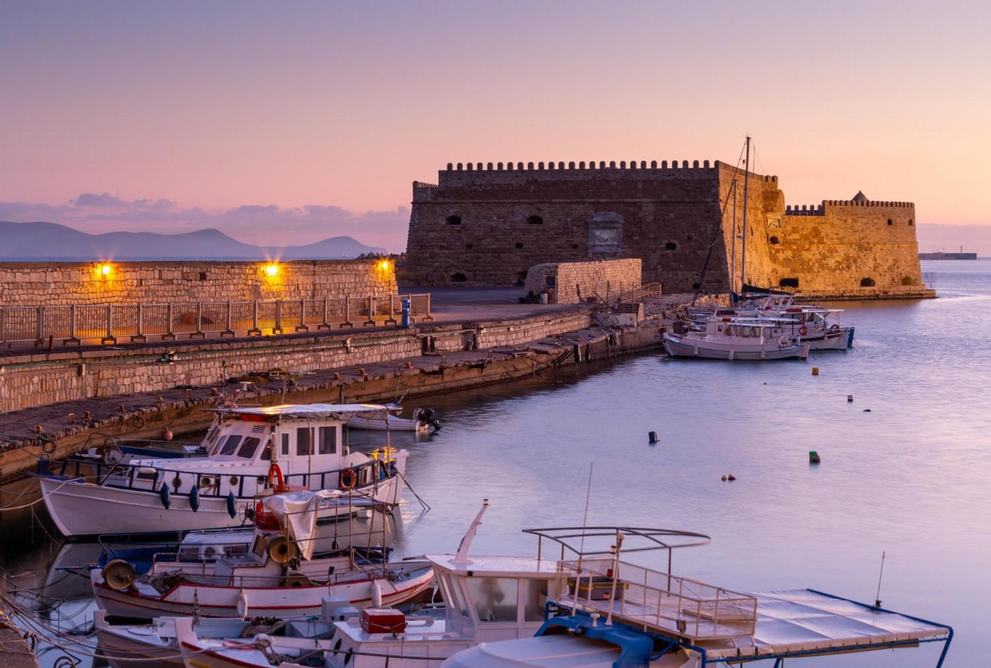 Holiday House Heraklion Deluxe Dış mekan fotoğraf